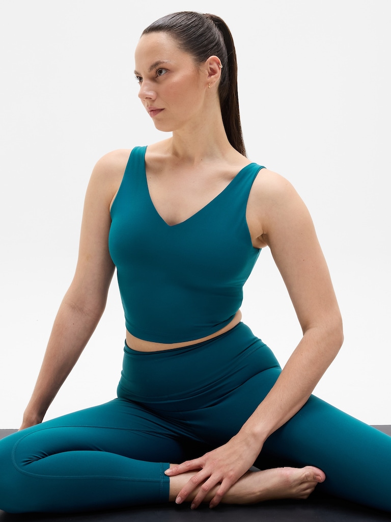 Transcend V-Neck Crop Sports Bra A-C