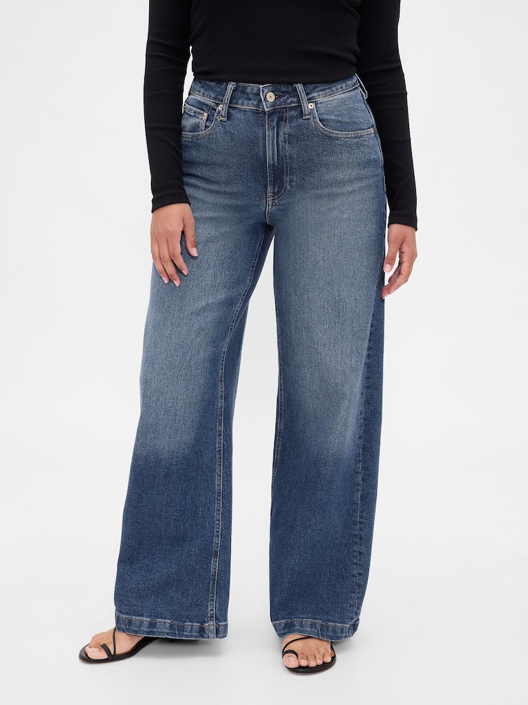 Curvy High Rise Stride Wide-Leg Jeans