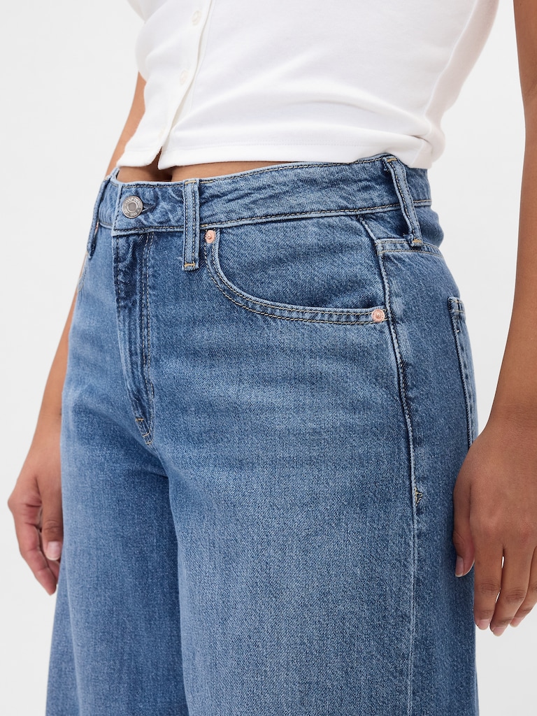 Curvy Mid Rise UltraSoft Baggy Jeans