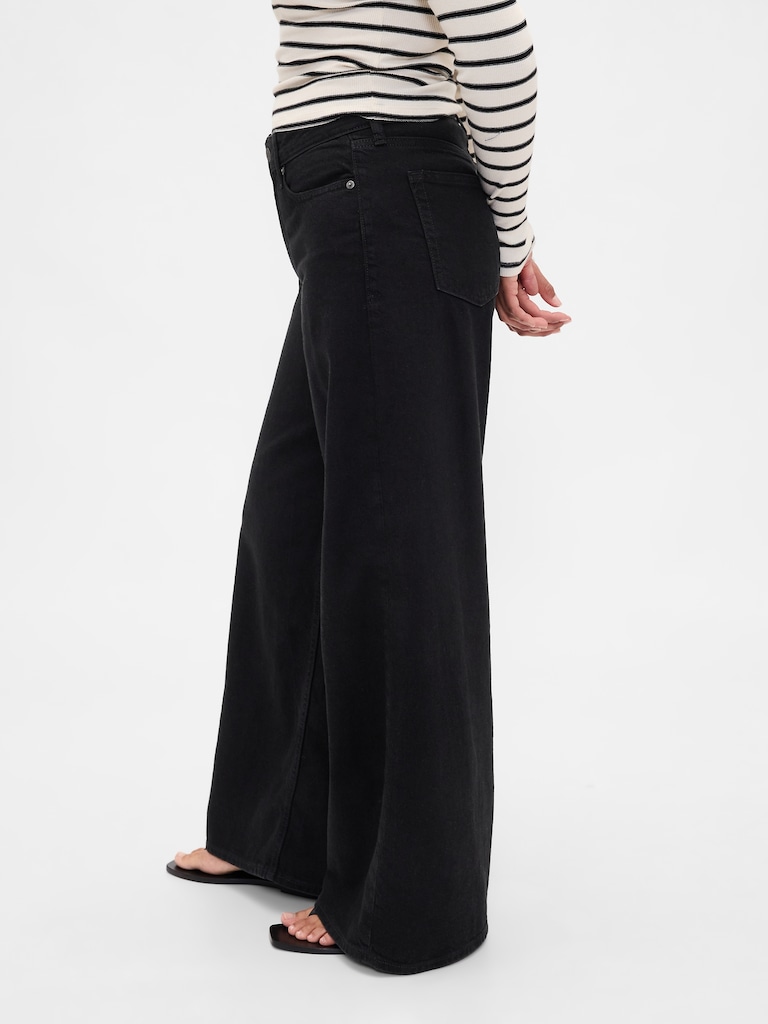 Curvy Mid Rise UltraSoft Baggy Jeans