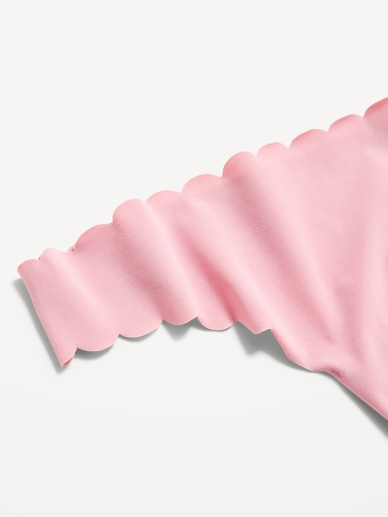 Low-Rise No-Show Scalloped Thong Underwear