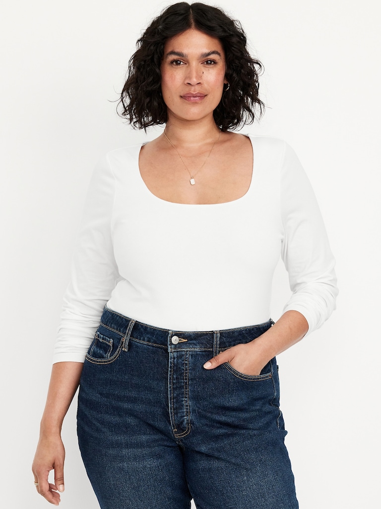 Fitted Double-Layer Scoop-Neck Top