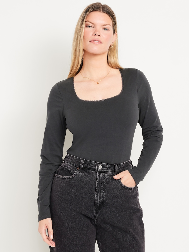 Fitted Double-Layer Scoop-Neck Top