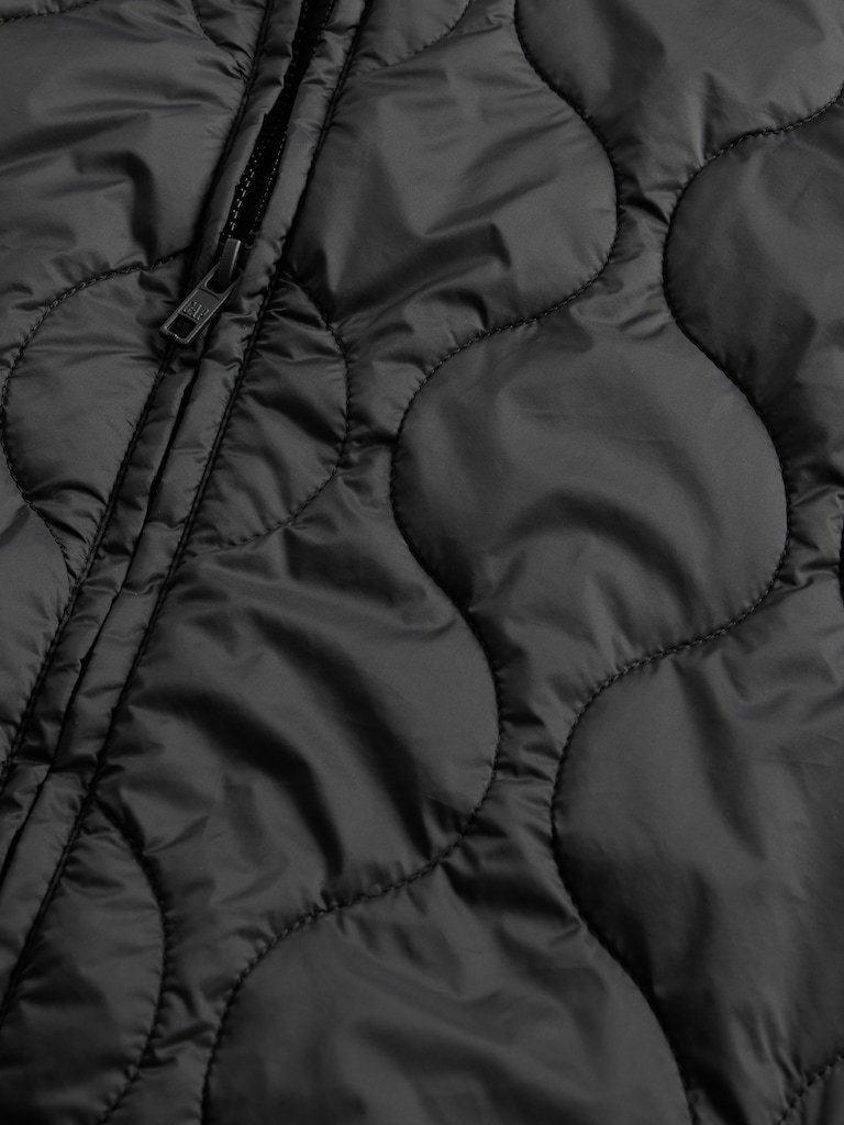 Recycled Lightweight Quilted Puffer Vest