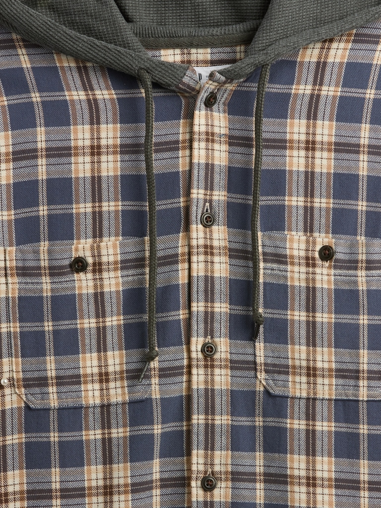 Hooded Flannel Shirt in Standard Fit