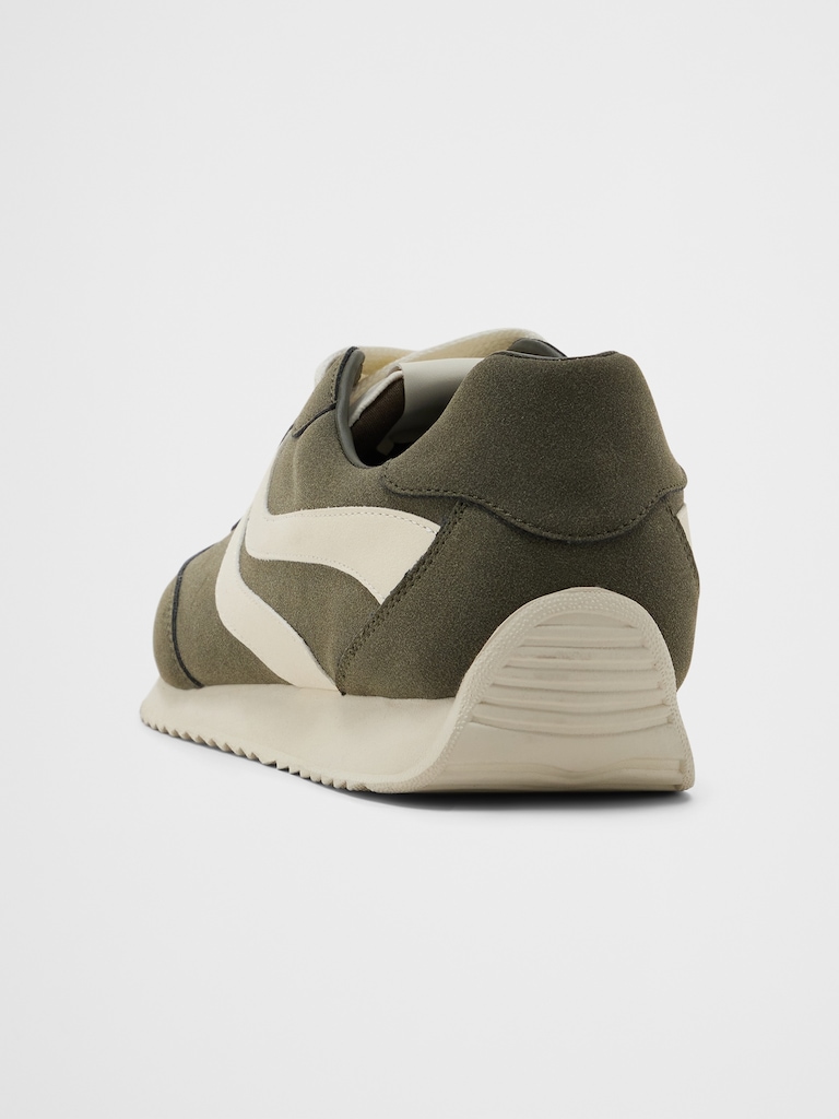 Vegan Leather Trainer Sneaker