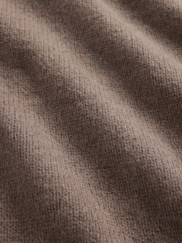 CashSoft Oversized V-Neck Sweater