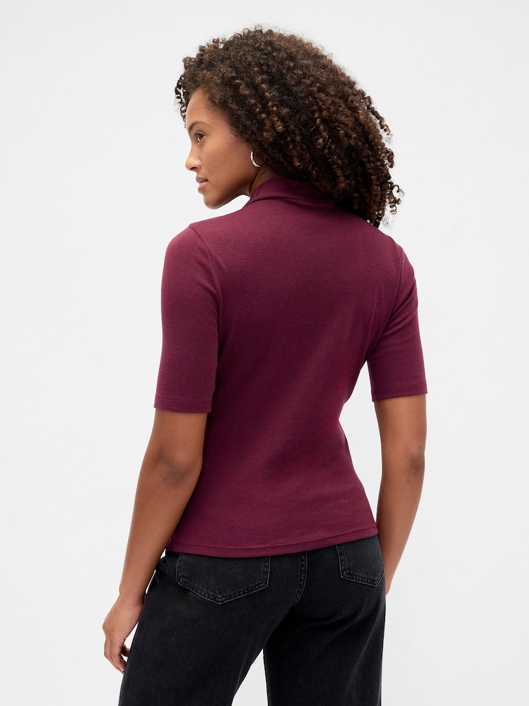 Modern Ribbed Mockneck T-Shirt