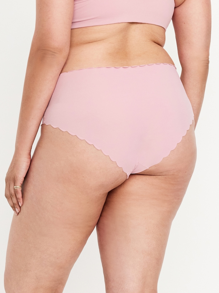 Low-Rise No-Show Scalloped Hipster Underwear