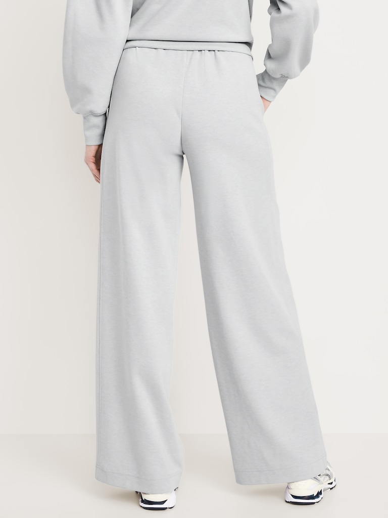 Extra High-Waisted Dynamic Fleece Wide-Leg Sweatpants