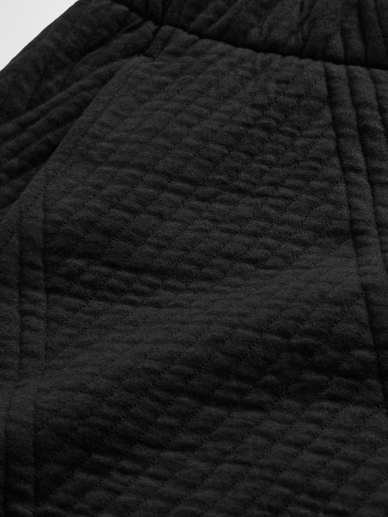 GapFit Quilted Jacquard Barrel Pants
