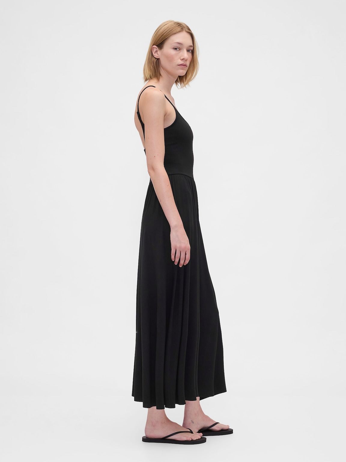 Scoop Neck Maxi Dress
