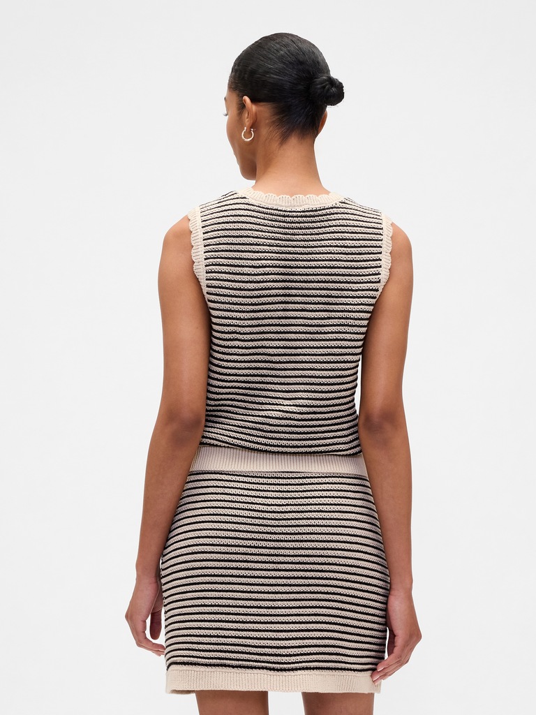 Sleeveless Mixed-Stitch Sweater Tank Top