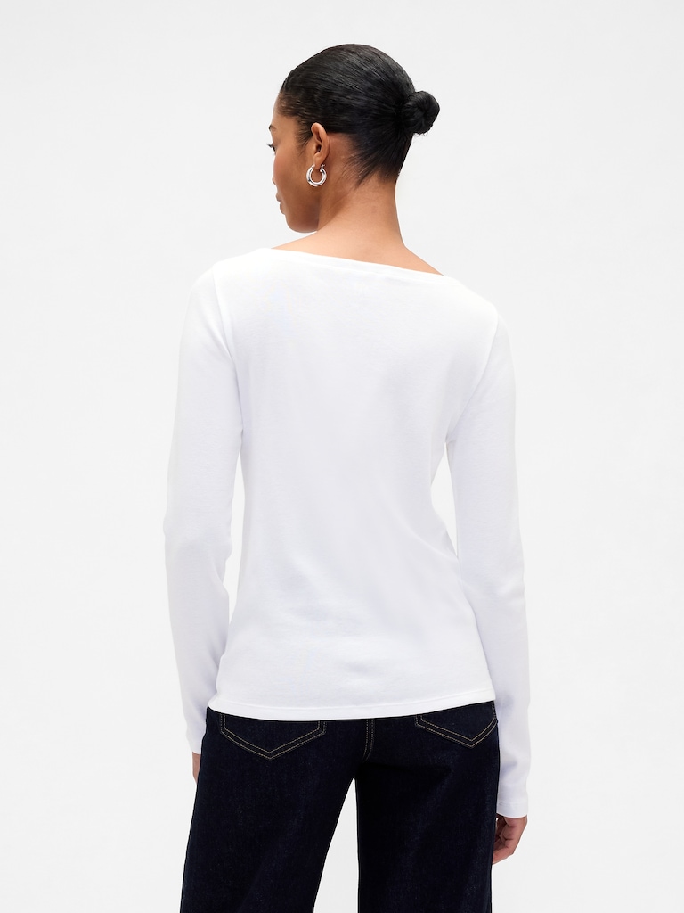 Modern Ribbed Boatneck T-Shirt