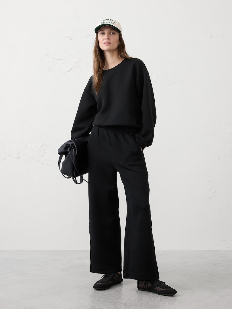 Weekender High-Neck Sweatshirt