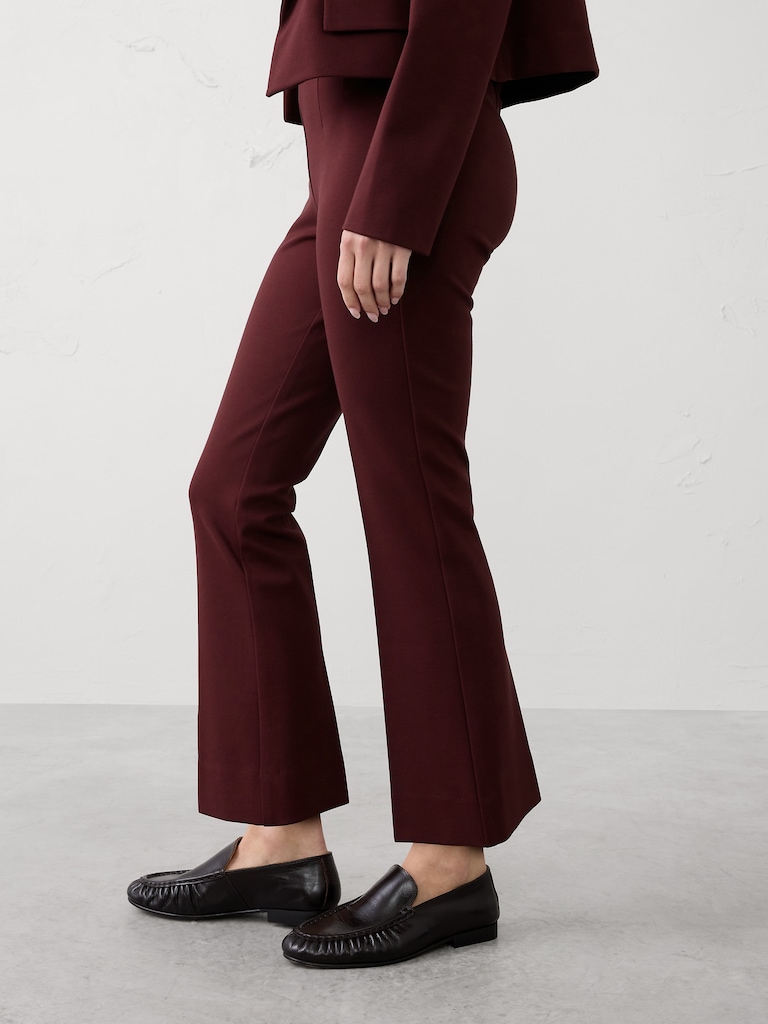 Bootcut Cropped Ponte Pull-On Pant