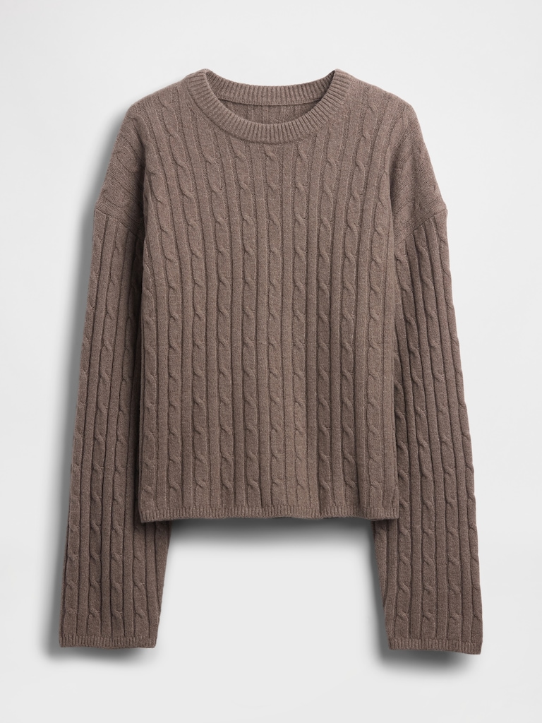 CashSoft Oversized Cable-Knit Sweater