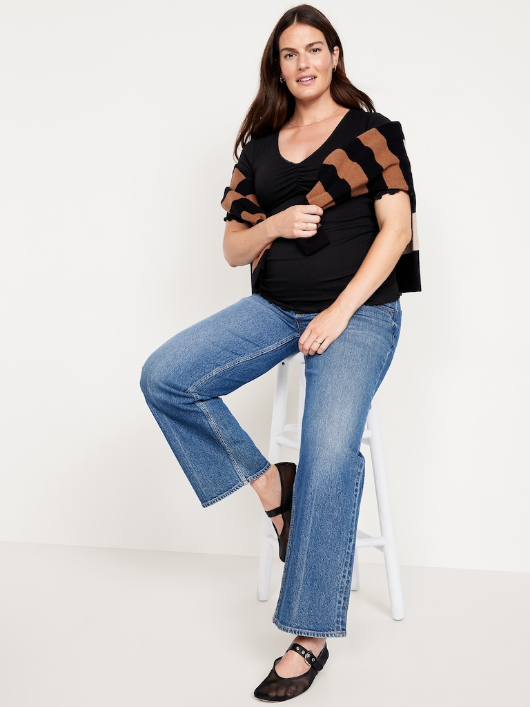 Maternity V-Neck Elbow-Sleeve Top