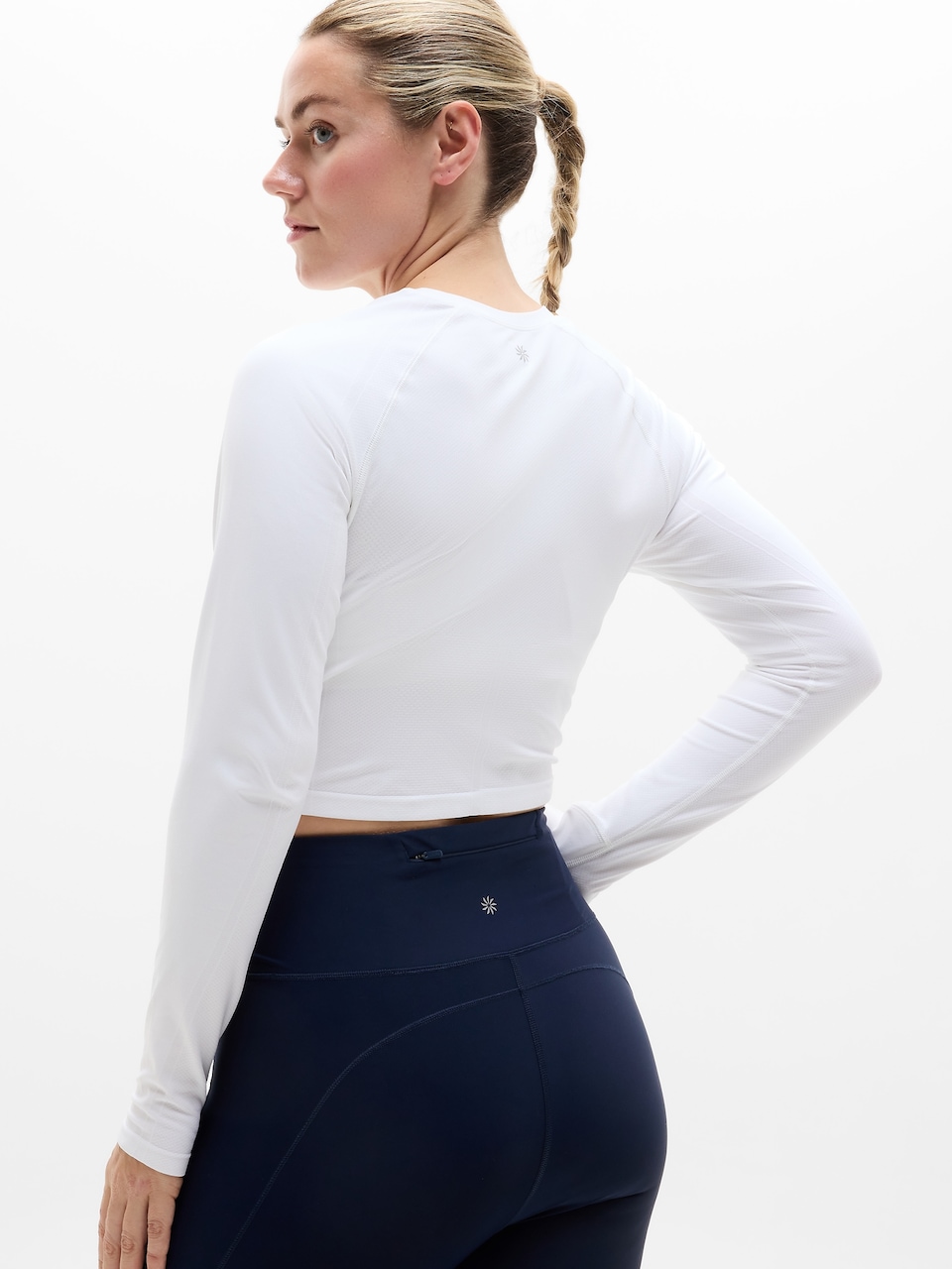 Momentum Flex Crop Top