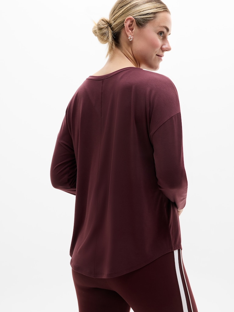 Move With Ease Top