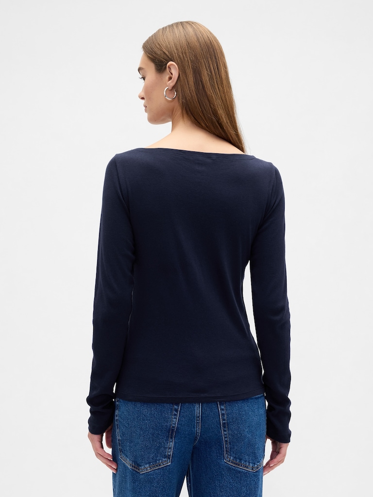 Modern Ribbed Boatneck T-Shirt