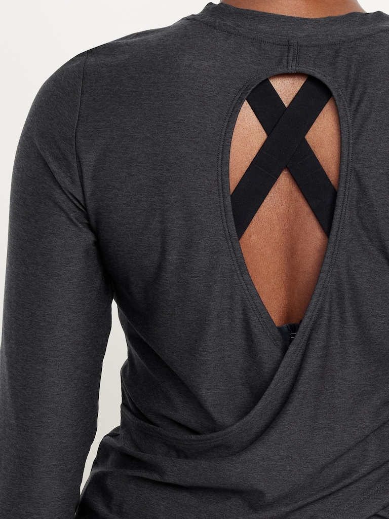 CloudMotion Keyhole Wrap Back Top