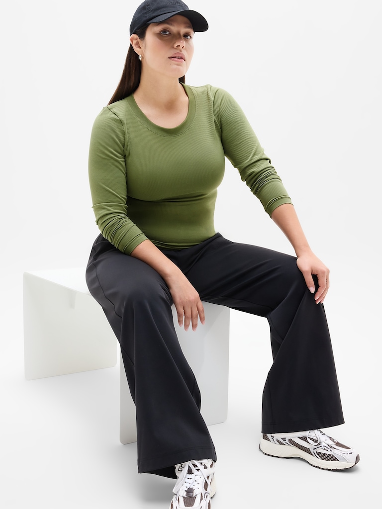 Renew Seamless Crewneck Top