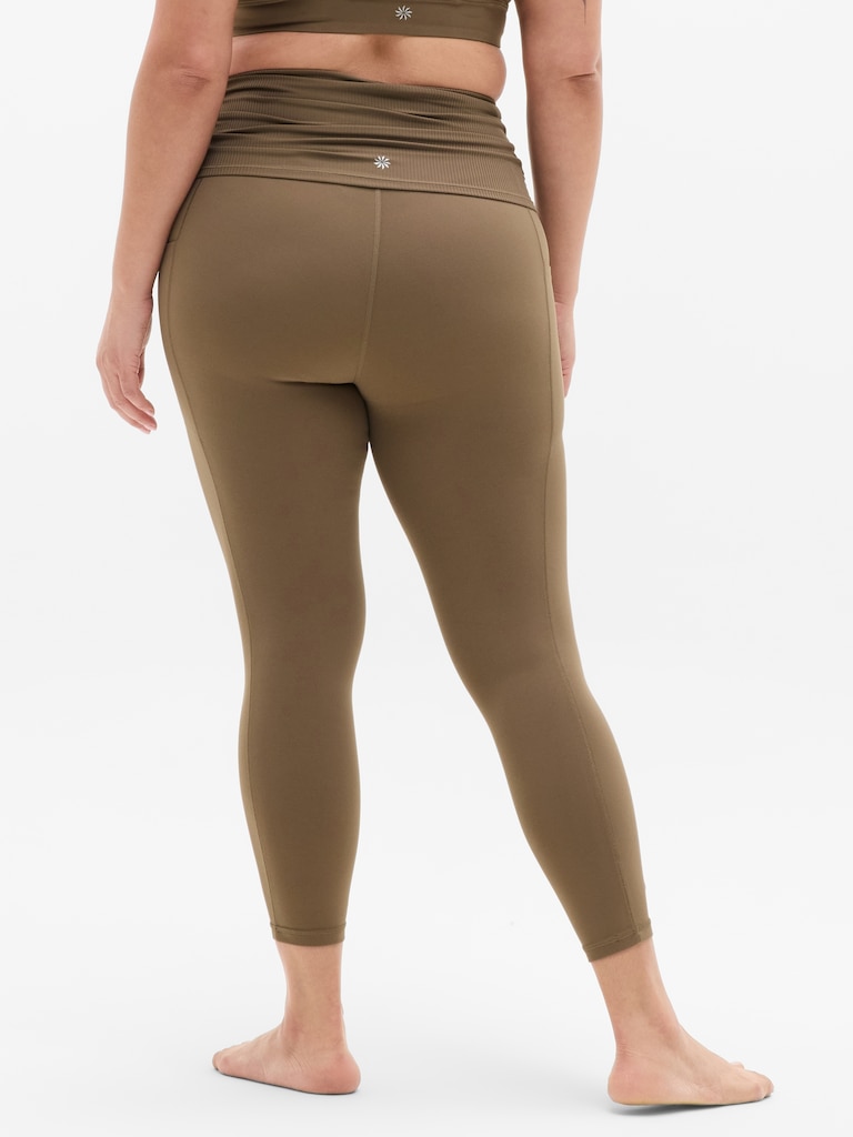 Salutation Stash Fold Over 7/8 Legging