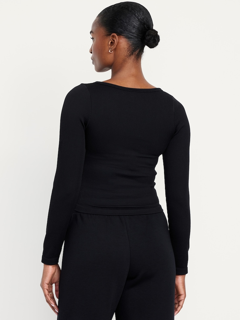 Exhale Seamless Cropped Henley Top