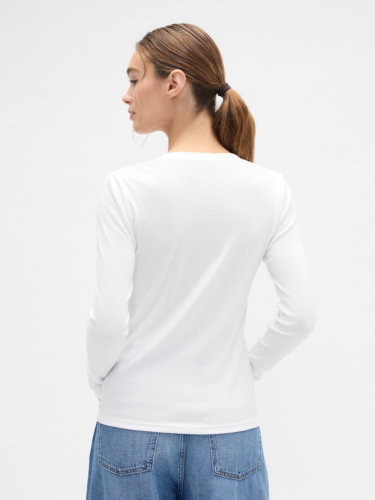 Modern Ribbed V-Neck T-Shirt