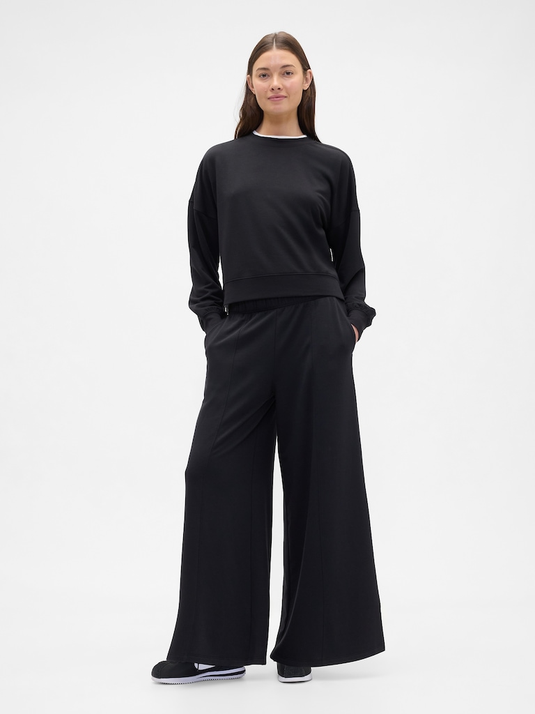 CloudLight Balloon Sleeve Crewneck Sweatshirt