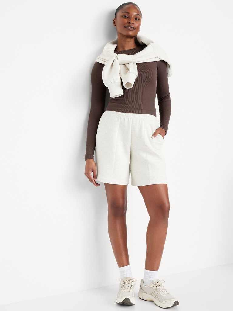 Exhale Seamless Fitted Rib T-Shirt