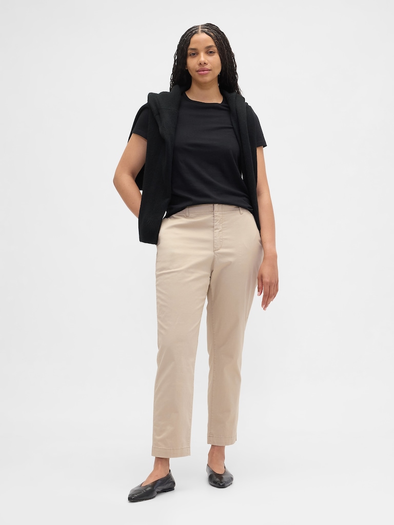 Mid Rise Downtown Khakis