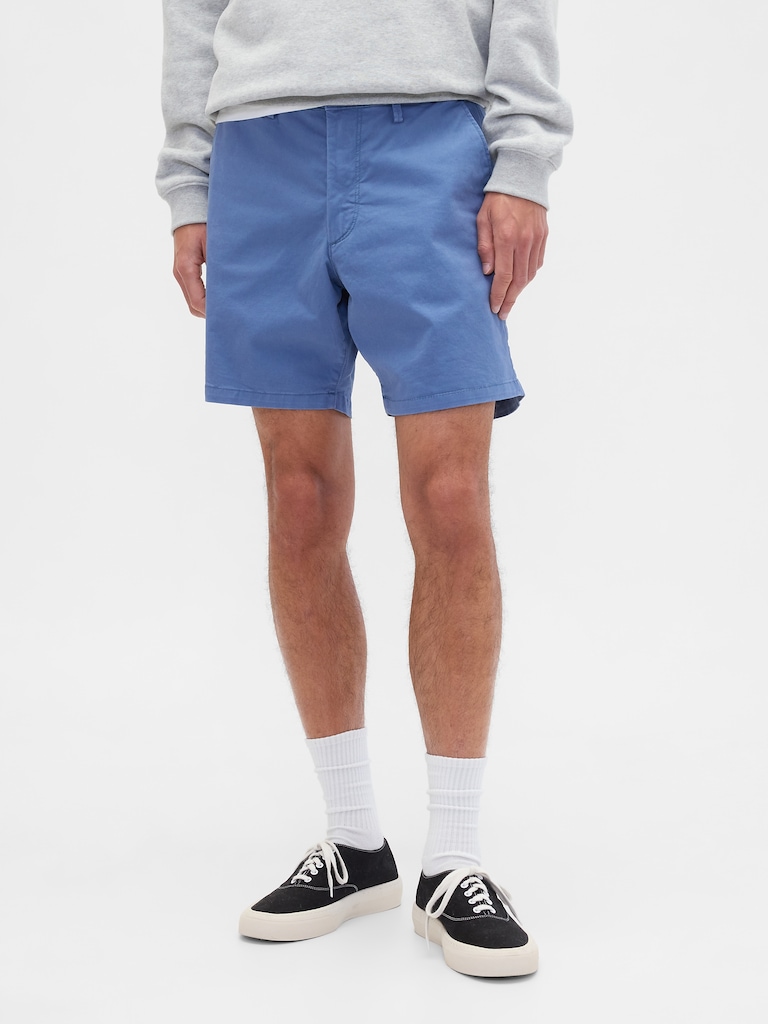 7" Essential Khaki Shorts
