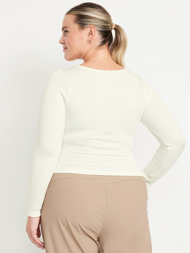 Exhale Seamless Cropped Henley Top