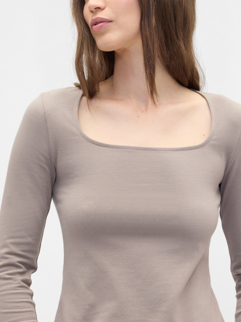 Stretch Jersey Scoopneck Top