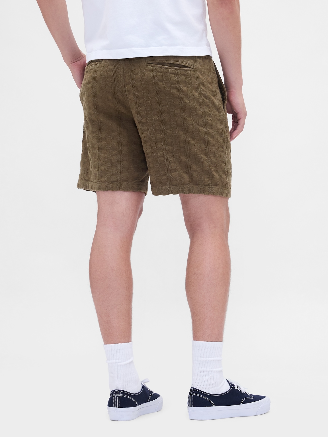 7" Textured Easy Shorts