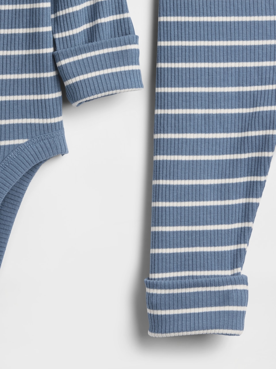 Baby Grow-With-Me TinyRib Outfit Set