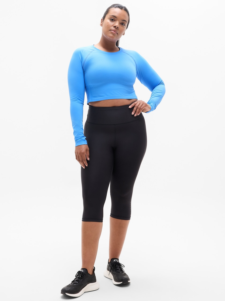 Momentum Flex Crop Top