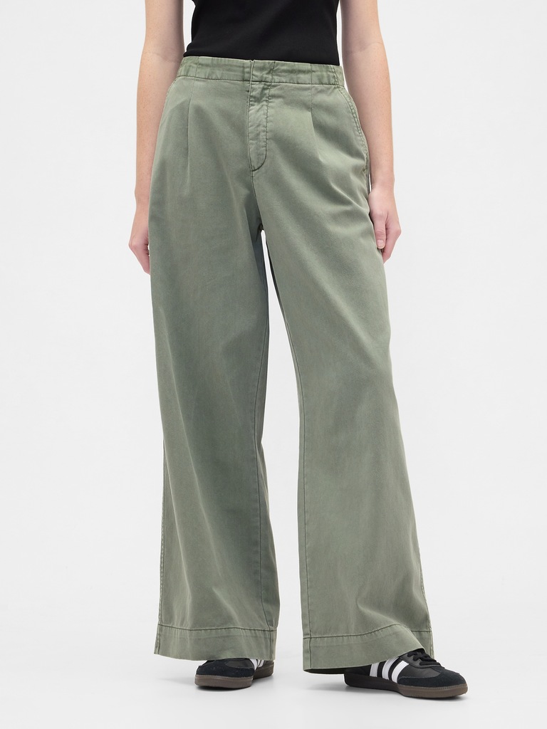 High Rise Pleated Relaxed Wide-Leg Khakis