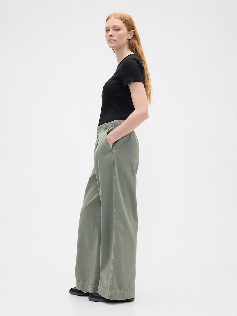 High Rise Pleated Relaxed Wide-Leg Khakis