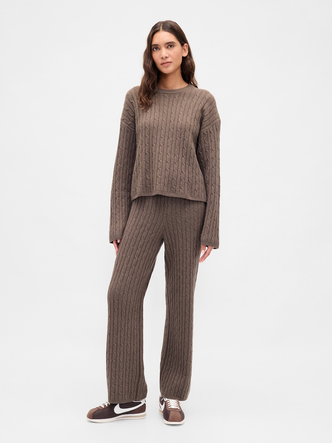 CashSoft Oversized Cable-Knit Sweater