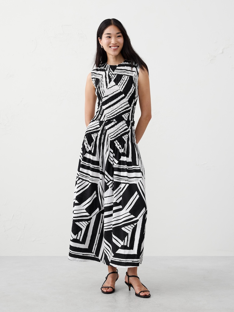 Smocked Bodice Maxi Dress