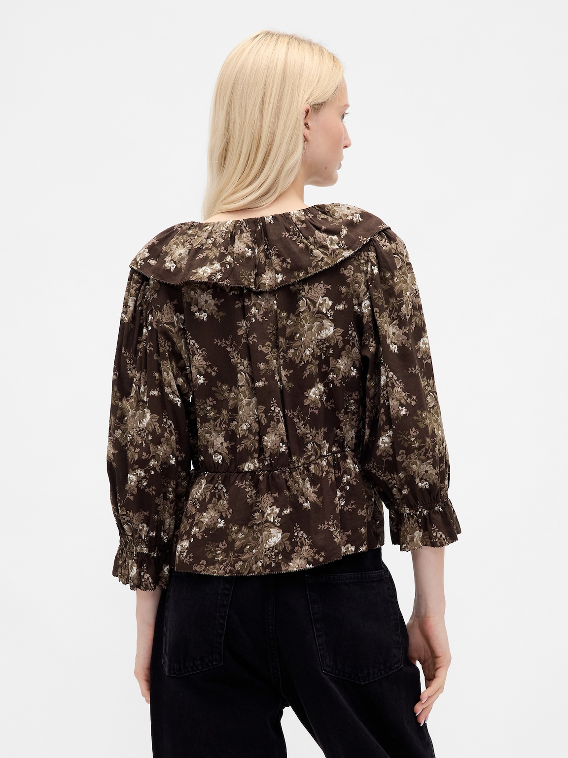 Ruffle Collar V-Neck Top