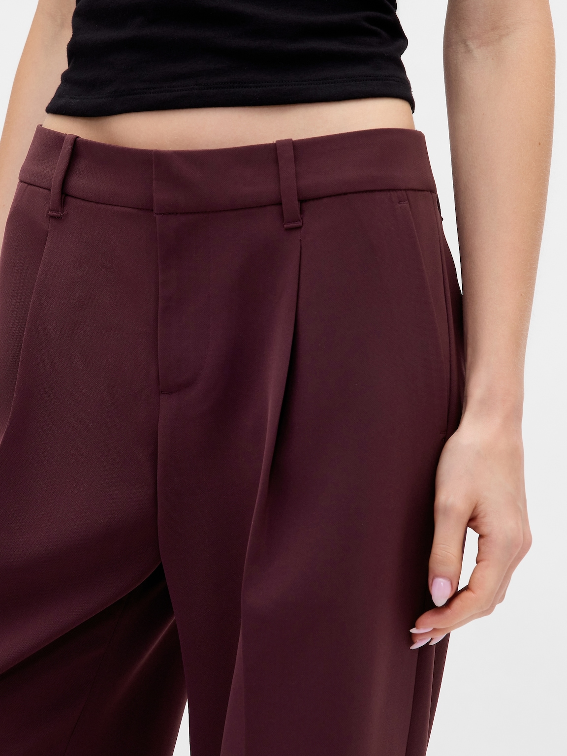 365 Low Rise Pleated Wide-Leg Trousers