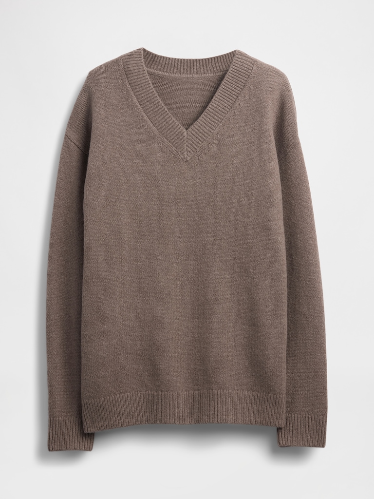 CashSoft Oversized V-Neck Sweater