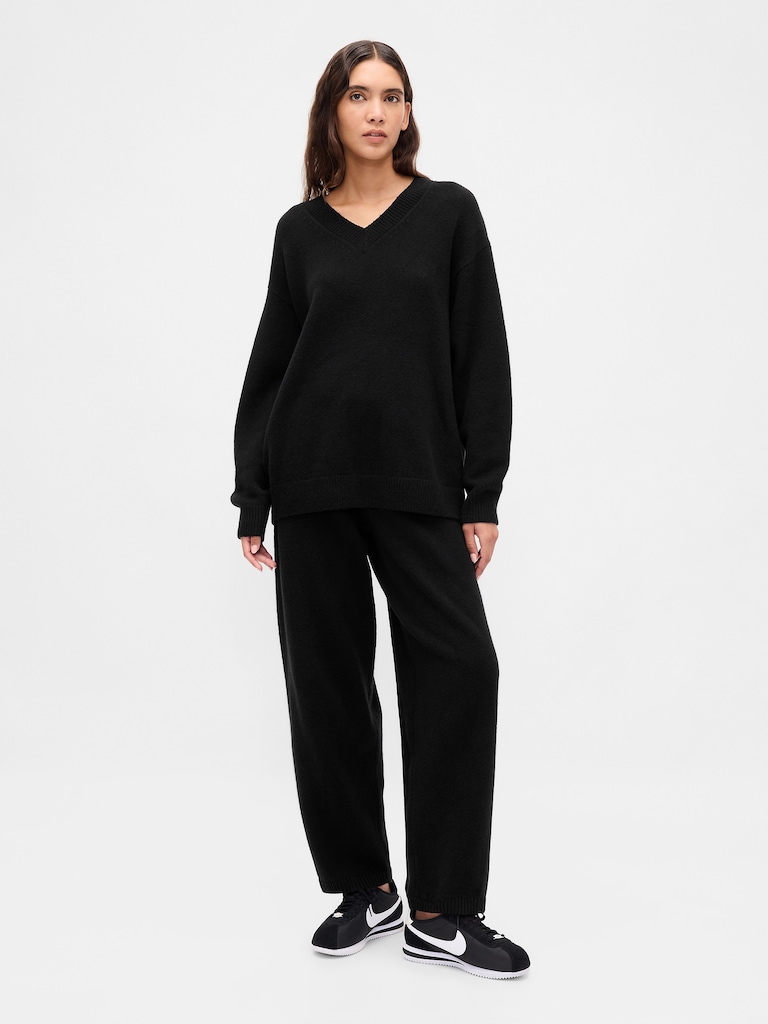 CashSoft Oversized V-Neck Sweater