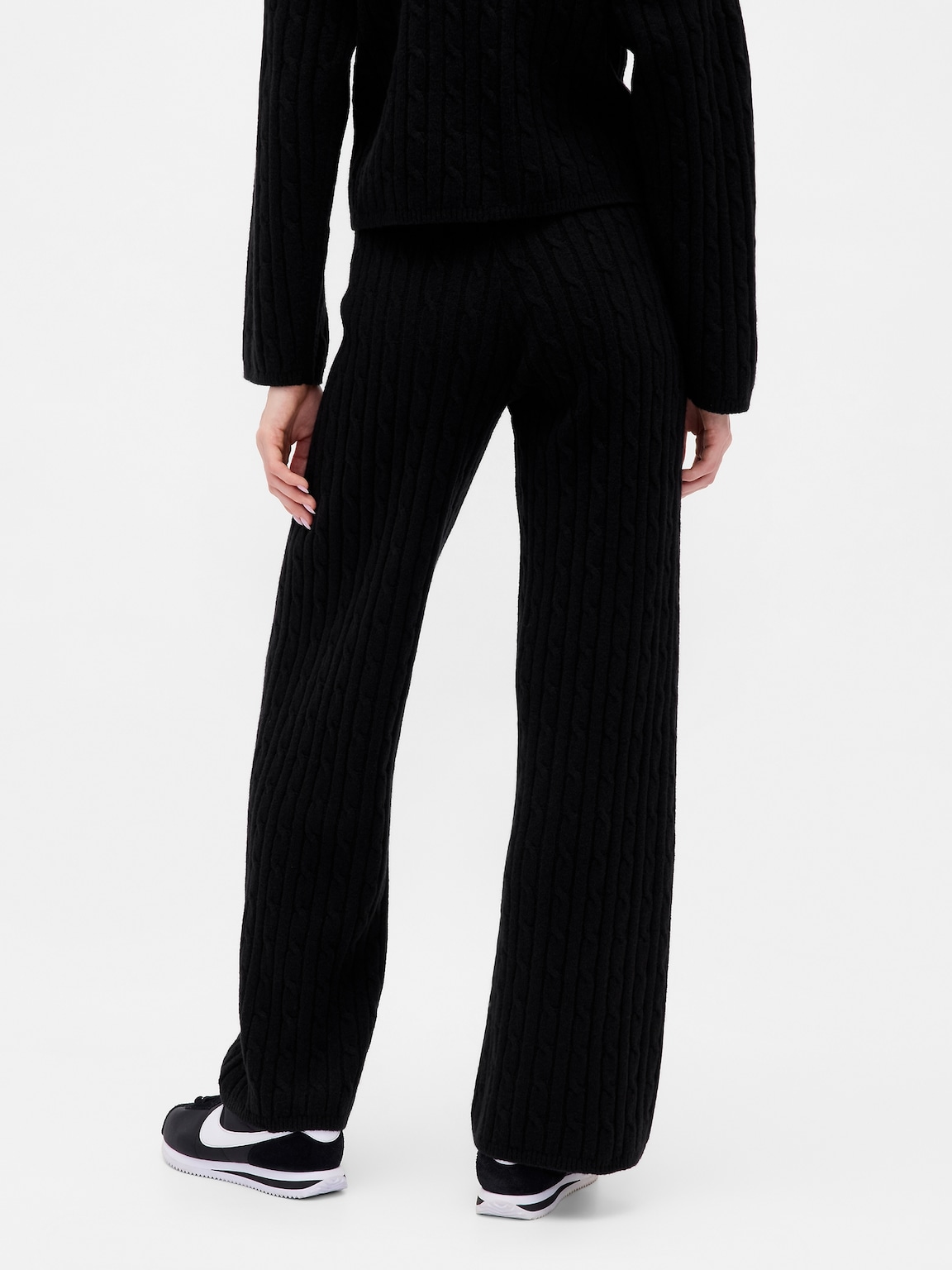 CashSoft Cable-Knit Sweater Pants