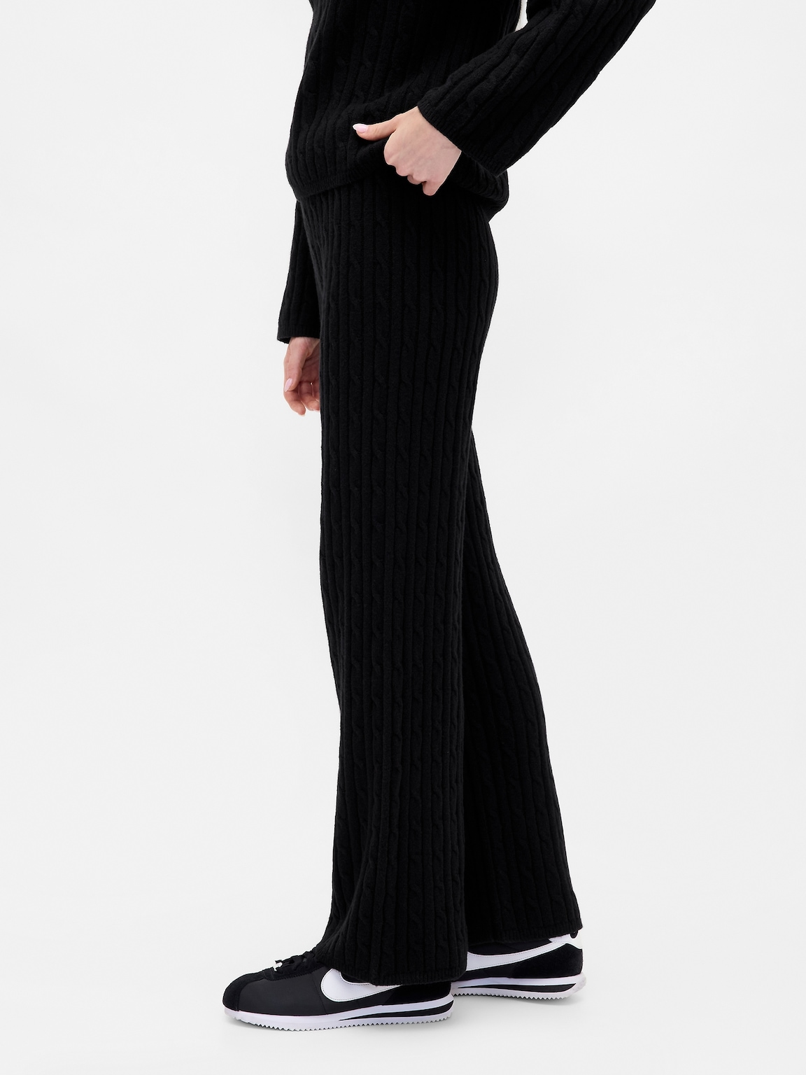 CashSoft Cable-Knit Sweater Pants