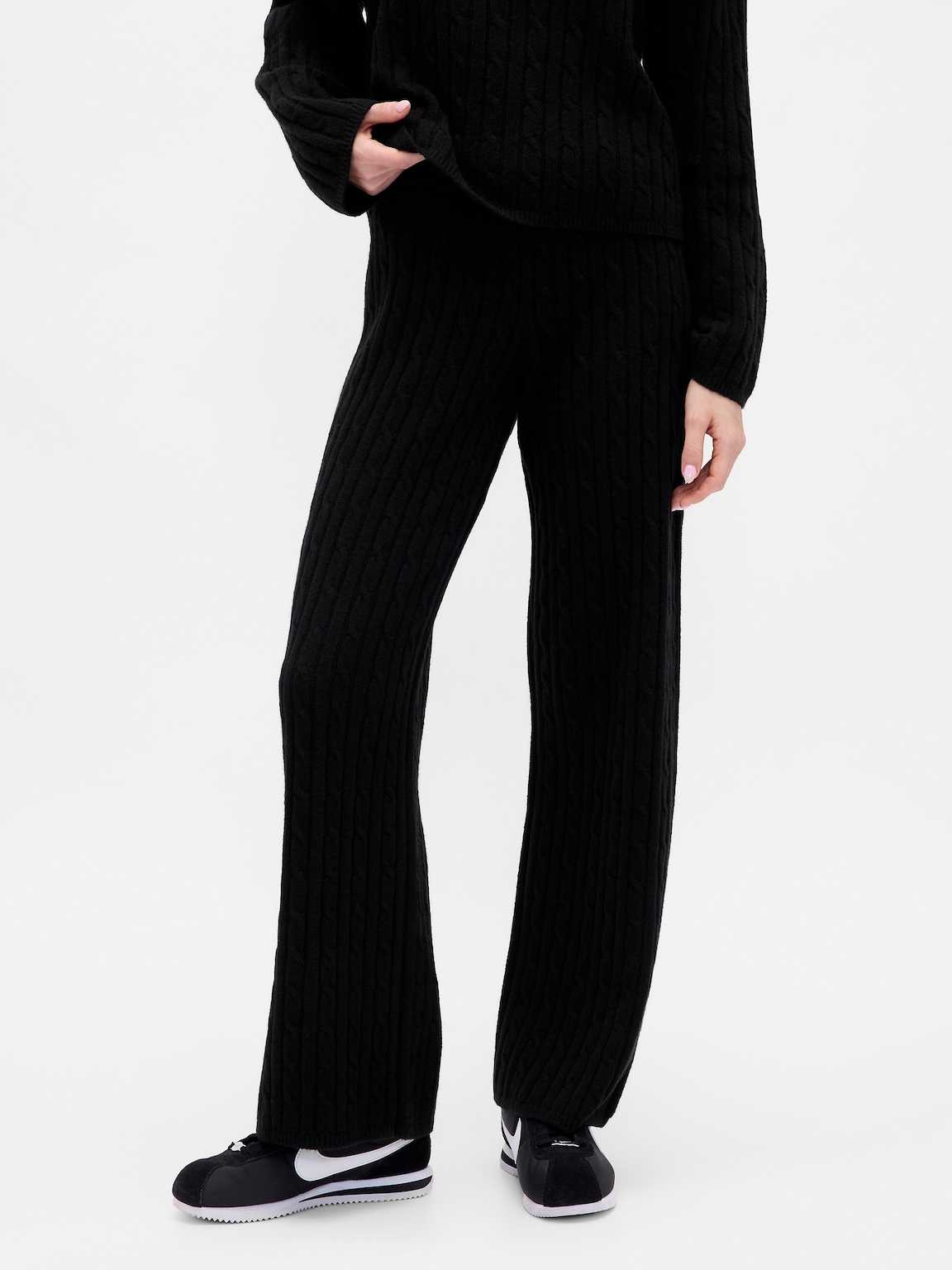 CashSoft Cable-Knit Sweater Pants